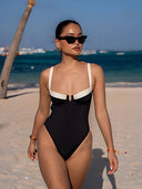Léa–Contour One Piece